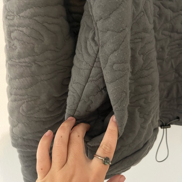 Nine‎ West Active Hoodie Size Medium - Picture 3 of 5